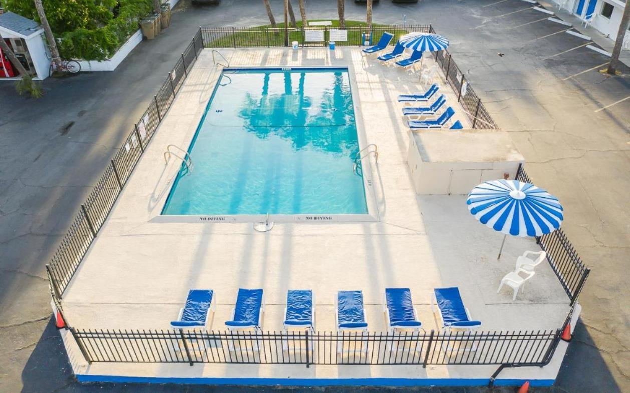 Royal Palms Motel Tybee Island Exterior foto